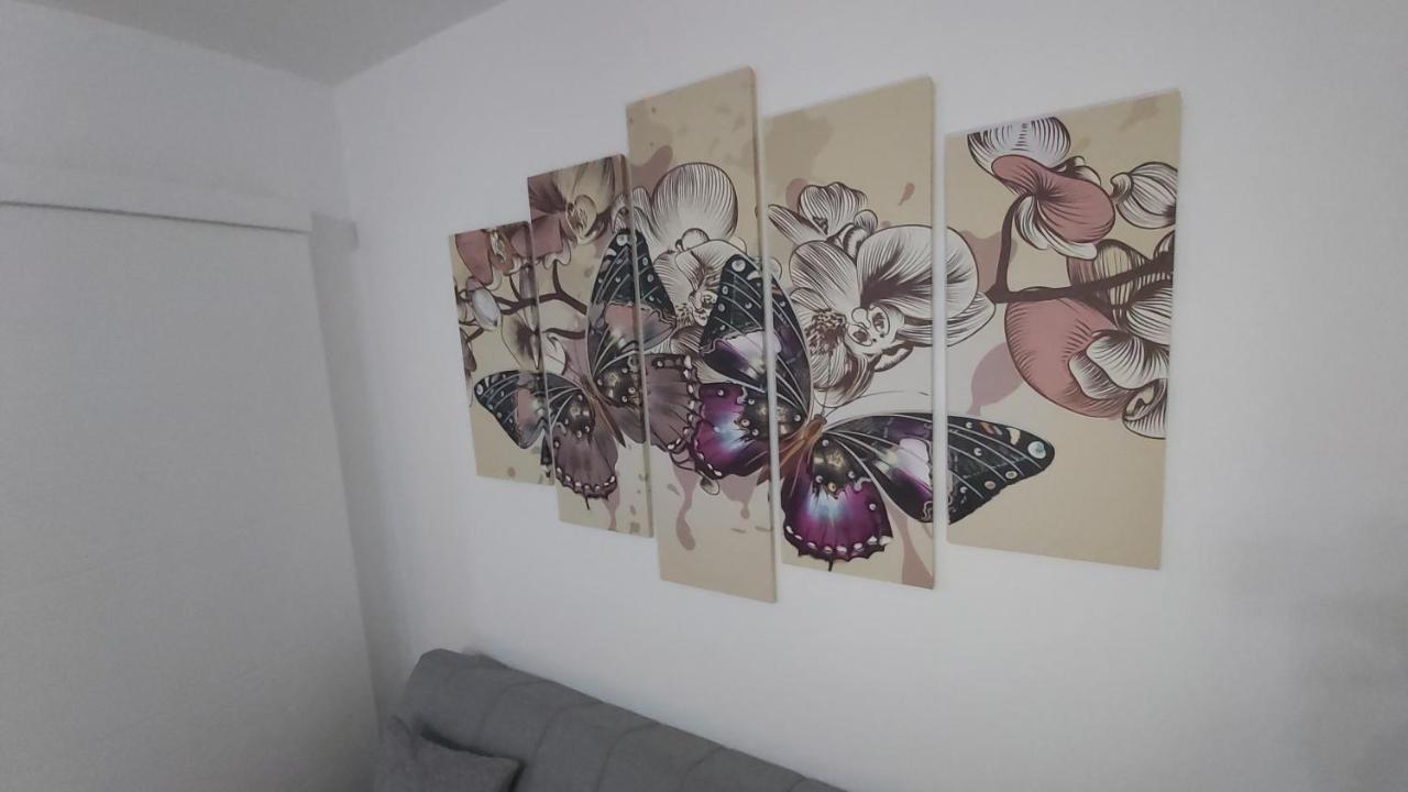 Ferienwohnung Exclusive Paraćin Exterior foto